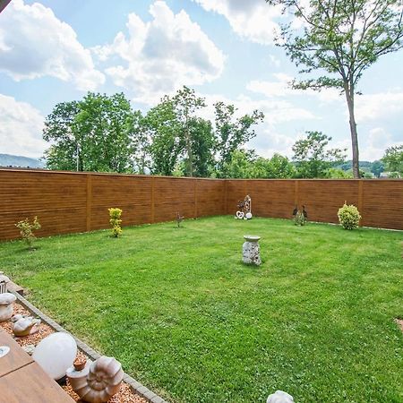 Auszeit Steiraland 1 Mit Privaten Garten Ueberdachter Terrasse Und Parken Leoben  Exteriér fotografie